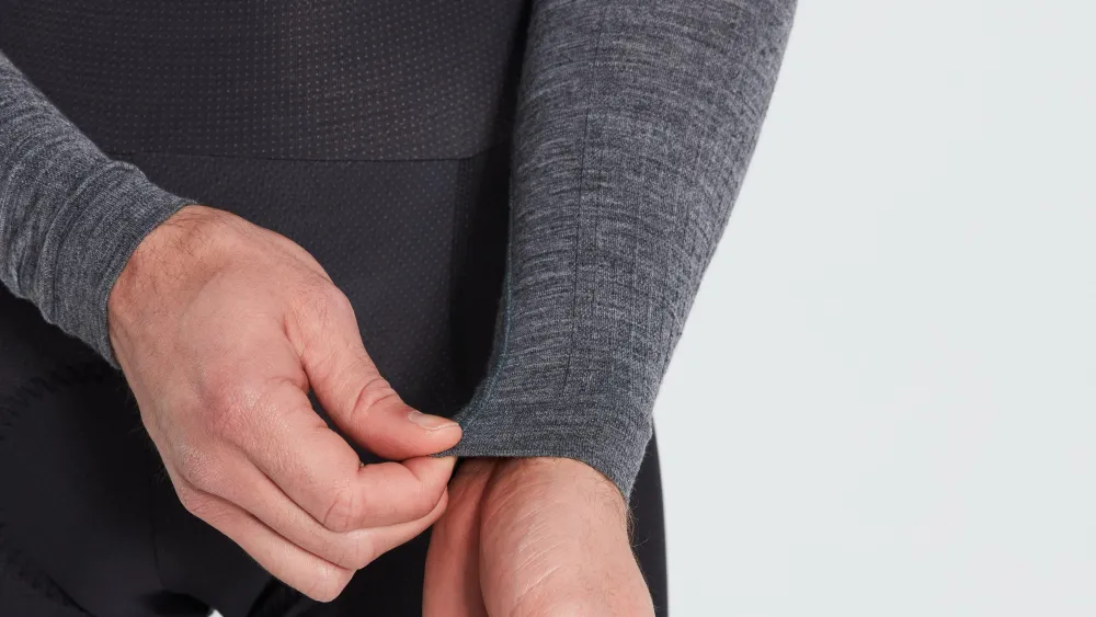 Specialized Men's Merino Seamless Long Sleeve Base Layer> Men's Tops·Base Layers