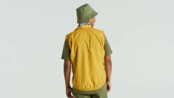Specialized Men's /Fjällräven Adventure Vest><noscript><img width=