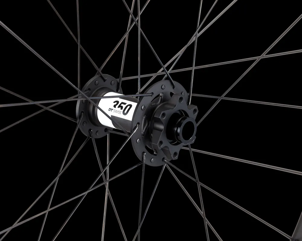 Specialized Roval Traverse SL II 350 6B> Wheels