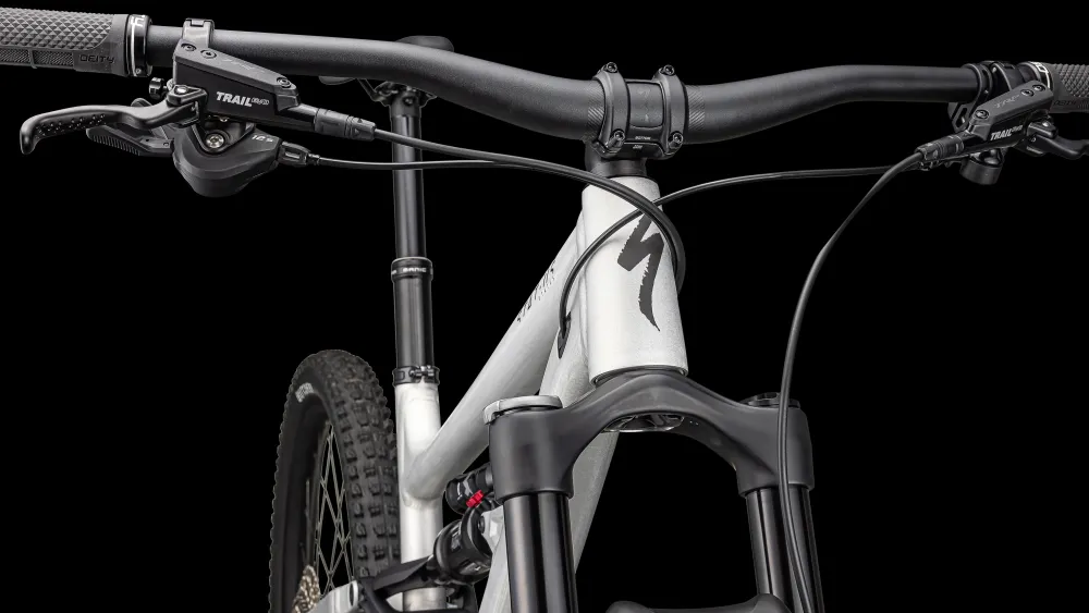 Specialized STATUS 2 140> Trail·Status