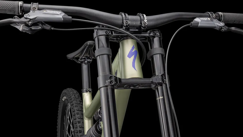 Specialized STATUS 2 170 DH> Trail·Status