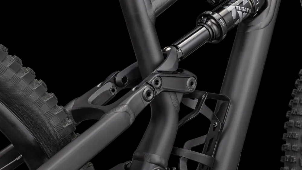 Specialized STATUS 2 170 ZERO> Trail·Status