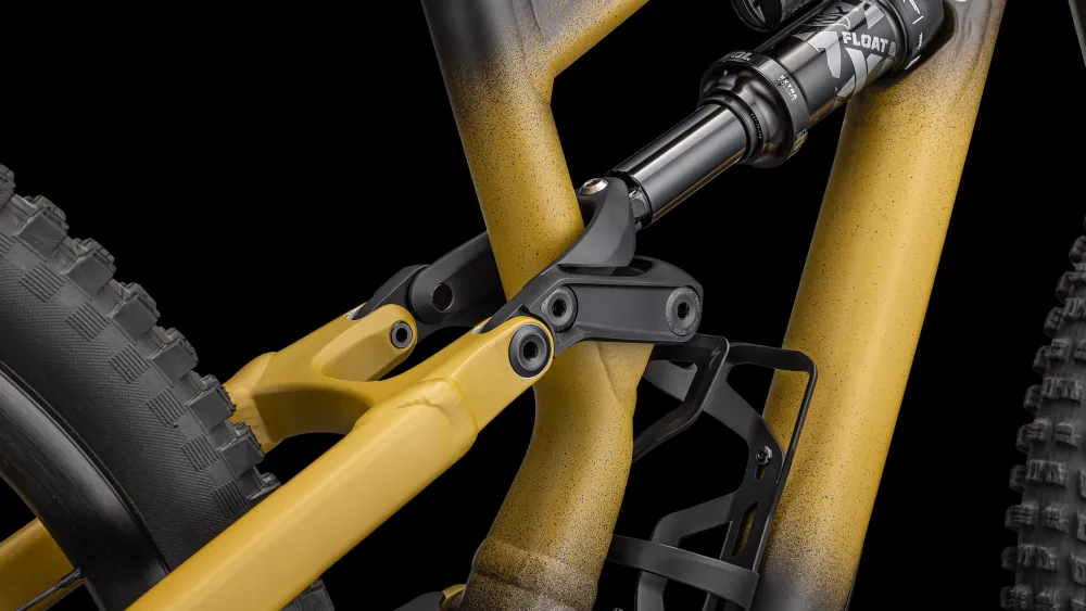 Specialized STATUS 2 170 ZERO> Trail·Status