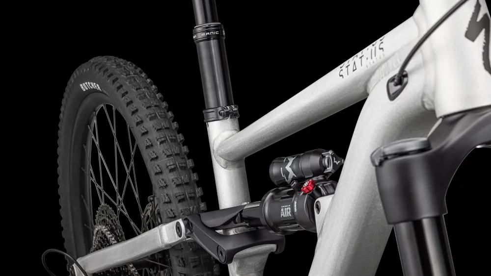 Specialized STATUS 2 140 ZERO> Trail·Status