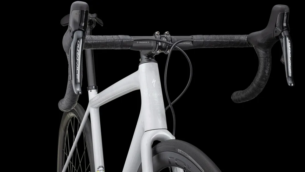 Specialized S-Works Aethos - Dura-Ace Di2> Performance·Aethos