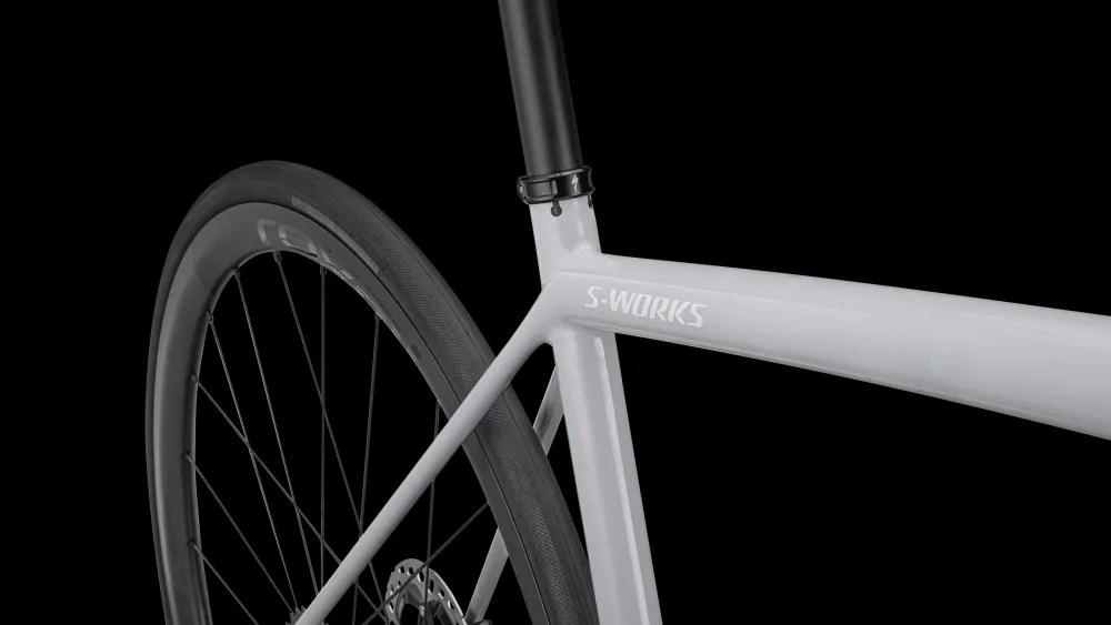 Specialized S-Works Aethos - Dura-Ace Di2> Performance·Aethos
