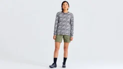 Specialized Women's /Fjällräven Cotton Caliswe Long Sleeve Tee>Women Women's Casual Wear·Shirts